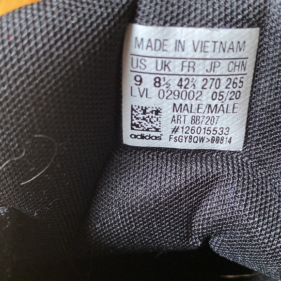 Adidas high top shoes black white - Picture 3 of 3